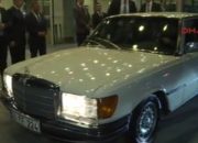 Başbakan Yıldırım klasik otomobile bindi