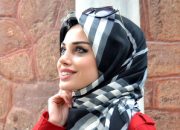 Eşarp ve Şallarda Ekose Desen Trendi